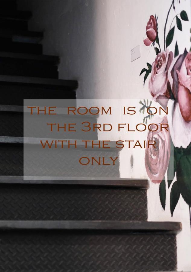 Mojo Old Town Phranakorn Hotel Bangkok Ngoại thất bức ảnh