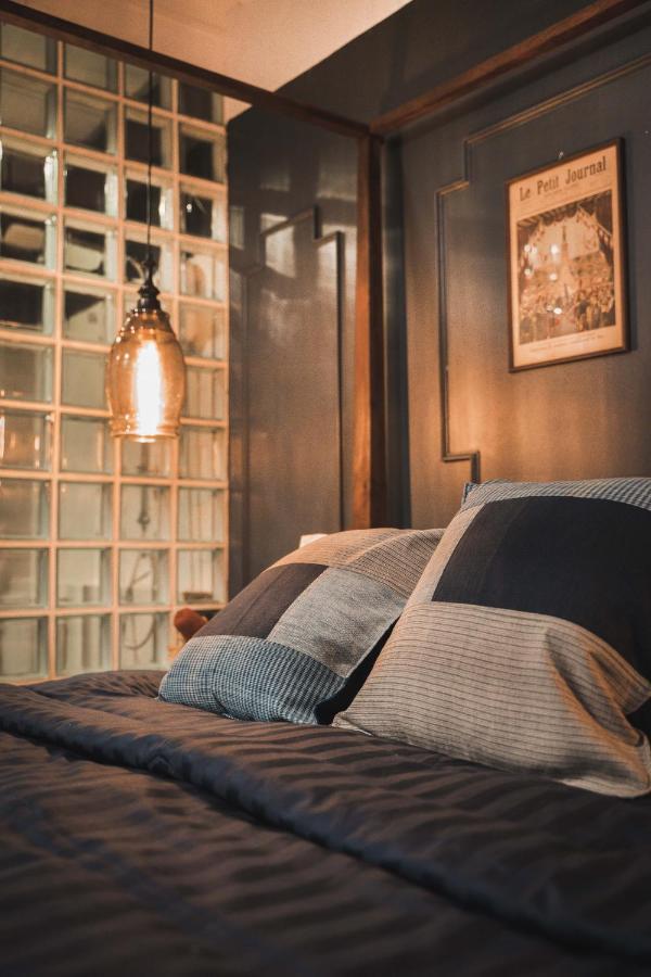 Mojo Old Town Phranakorn Hotel Bangkok Ngoại thất bức ảnh
