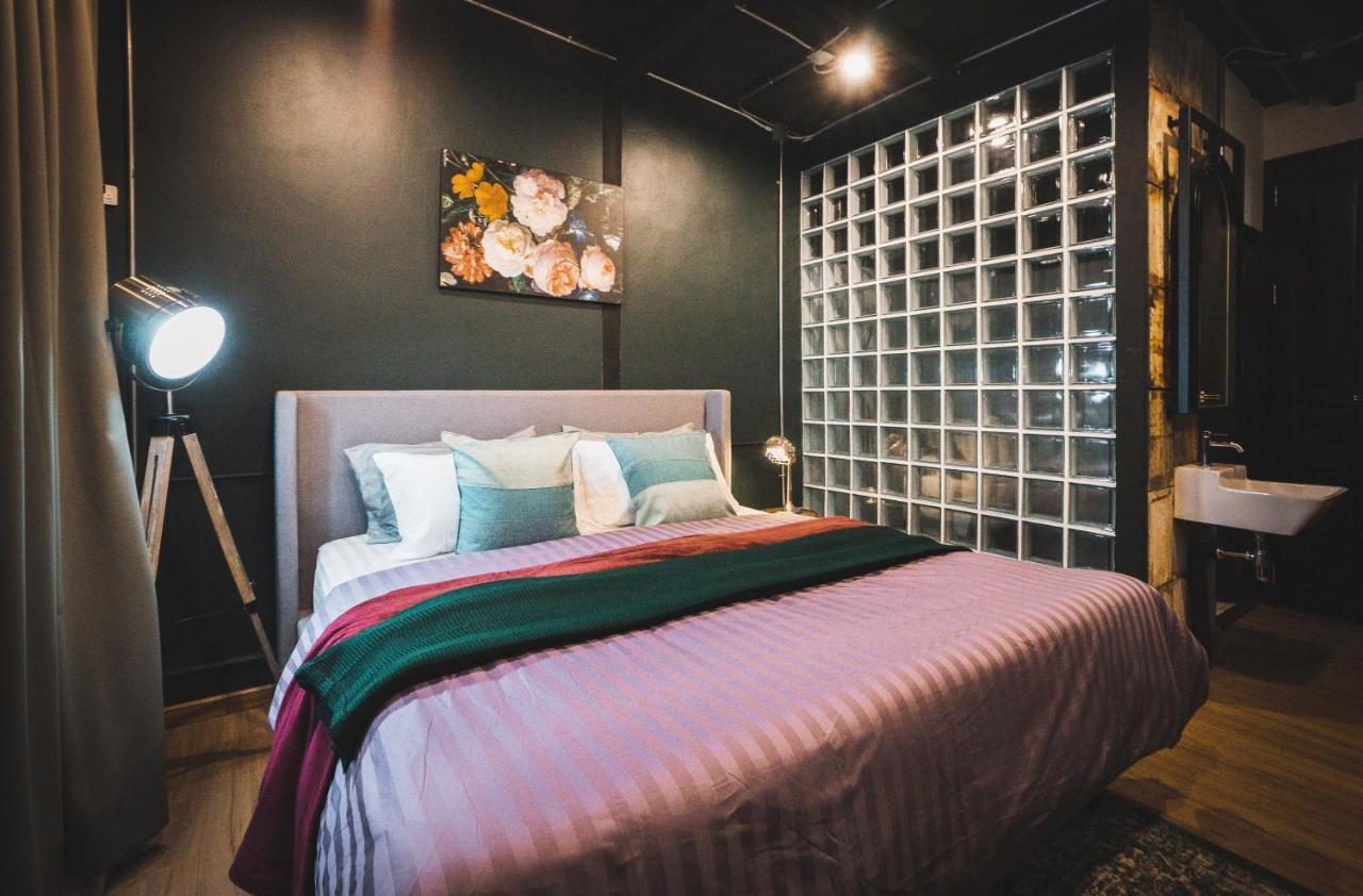 Mojo Old Town Phranakorn Hotel Bangkok Ngoại thất bức ảnh