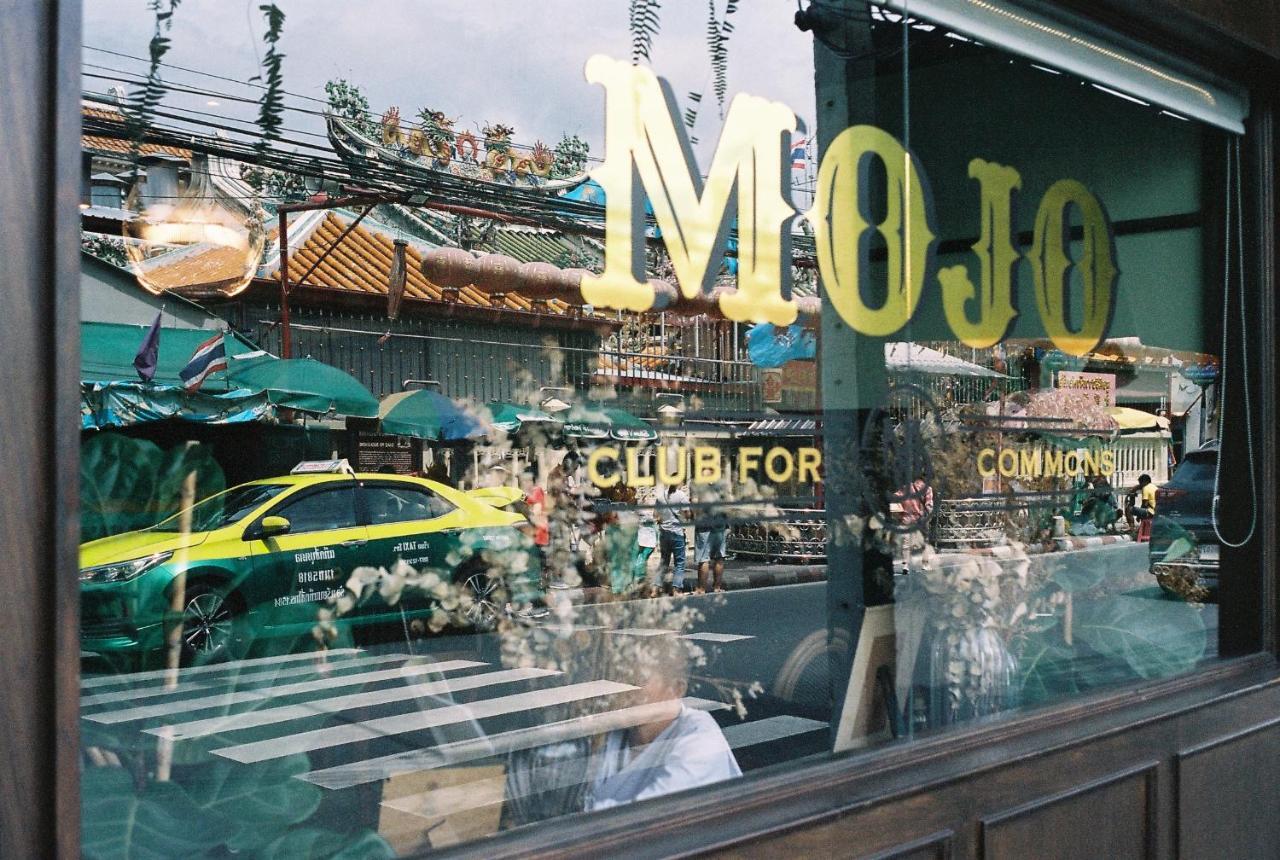 Mojo Old Town Phranakorn Hotel Bangkok Ngoại thất bức ảnh