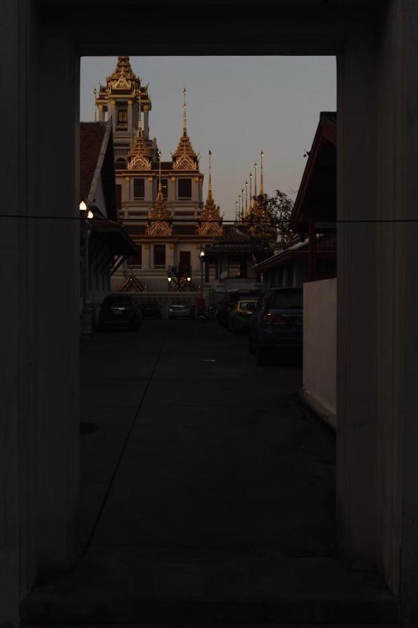 Mojo Old Town Phranakorn Hotel Bangkok Ngoại thất bức ảnh